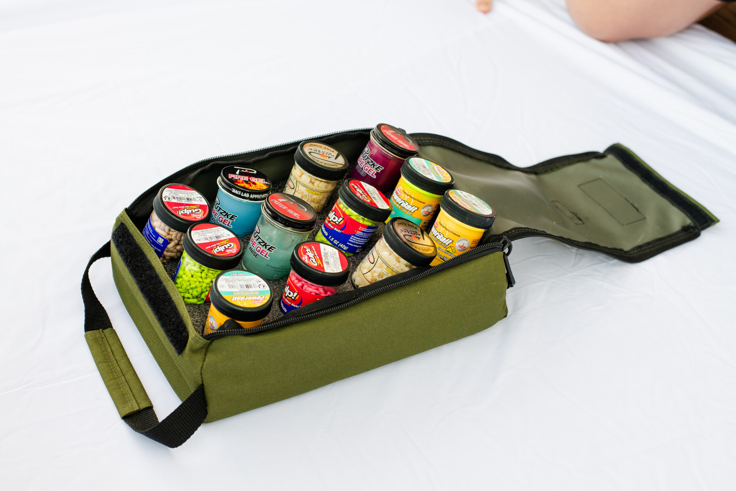 Bait Jar, Scent, Maggot, and Worm Storage Case - SB 1000 - Image 2